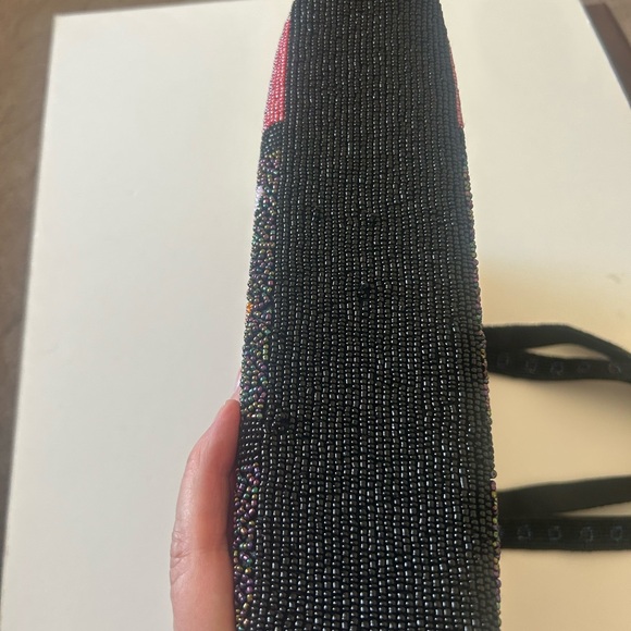 - Black and Pink Shoulder Bag with Floral beading - Picture 8 of 11